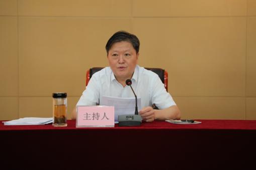 商務區(qū)集團舉辦學習貫徹黨的十九屆四中全會精神輪訓輔導講座